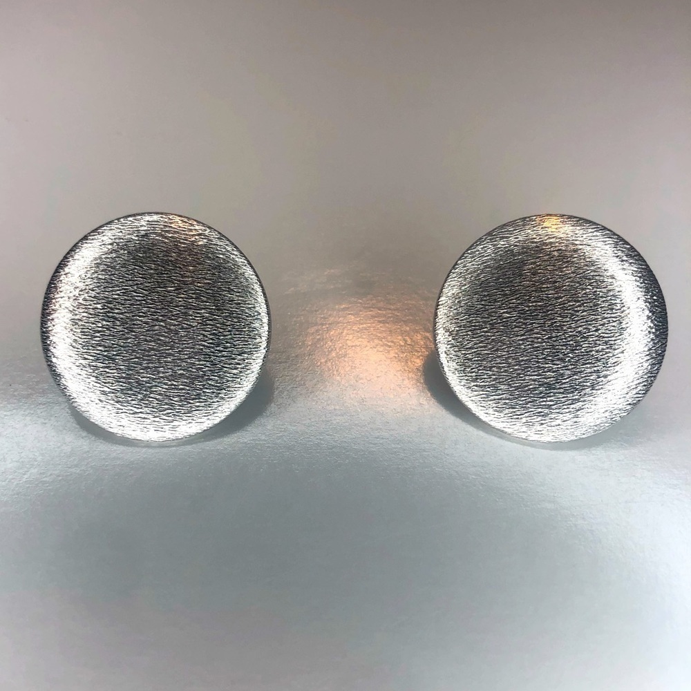 VTG Coro 1940s - 1950s Round Domed Textured Silver Tone Clip On Earrings 1.3”